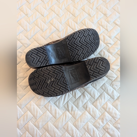 Dansko Velvet Velour Size 40=9 Brown shoes - Picture 7 of 8